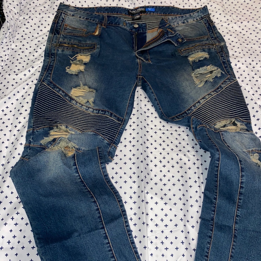 Hyper denim